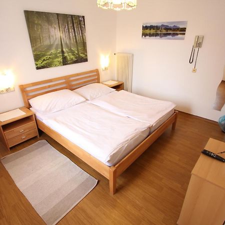 Cprooms24 Miesenbach  Exteriér fotografie